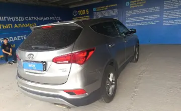 Hyundai Santa Fe 2017 года за 8 500 000 тг. в Алматы