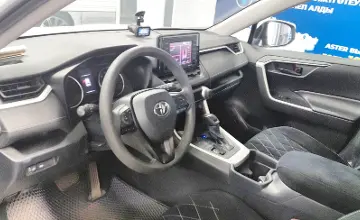 Toyota RAV4 2019 года за 13 000 000 тг. в Астана фото 5