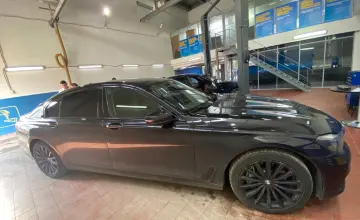 BMW 7 серии 2017 года за 25 000 000 тг. в Астана фото 4
