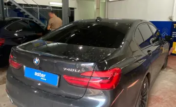 BMW 7 серии 2017 года за 25 000 000 тг. в Астана