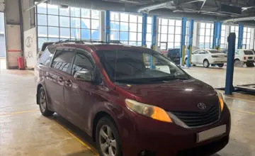 Toyota Sienna 2011 года за 11 000 000 тг. в Караганда фото 3