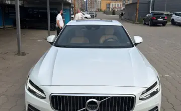 Volvo S90 2019 года за 18 000 000 тг. в Караганда фото 2