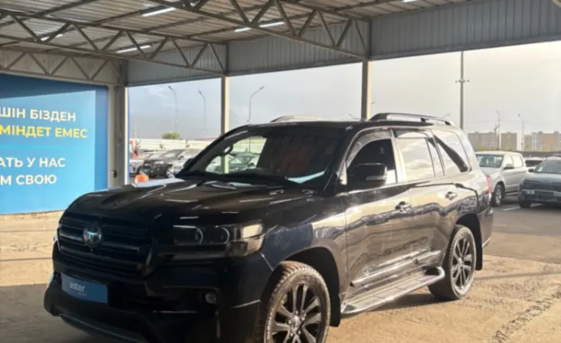 Toyota Land Cruiser 2018 года за 27 000 000 тг. в Алматы