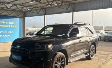 Toyota Land Cruiser 2018 года за 27 000 000 тг. в Алматы фото 1