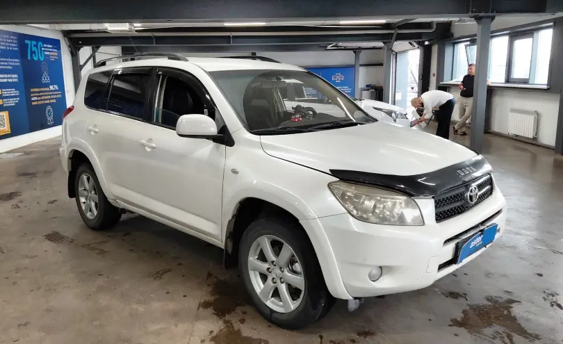 Toyota RAV4 2006 года за 6 500 000 тг. в Астана фото 2