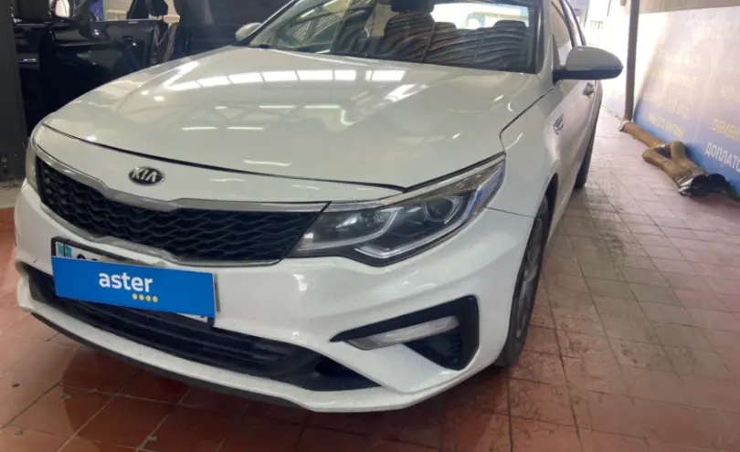 Kia Optima 2018 года за 6 500 000 тг. в Астана