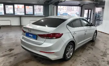 Hyundai Elantra 2018 года за 6 200 000 тг. в Астана фото 3