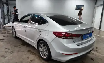Hyundai Elantra 2018 года за 6 200 000 тг. в Астана фото 4