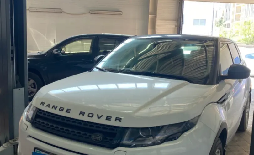 Land Rover Range Rover Evoque 2018 года за 8 000 000 тг. в Астана