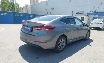 Hyundai Elantra 2018 года за 6 800 000 тг. в Шымкент фото 3