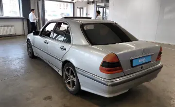 Mercedes-Benz C-Класс 1997 года за 700 000 тг. в Астана фото 4