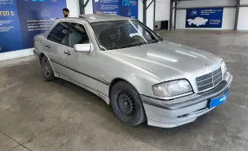 Mercedes-Benz C-Класс 1997 года за 700 000 тг. в Астана фото 2