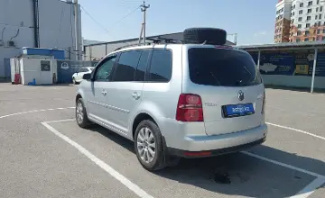 Volkswagen Touran 2008 года за 7 500 000 тг. в Шымкент фото 4