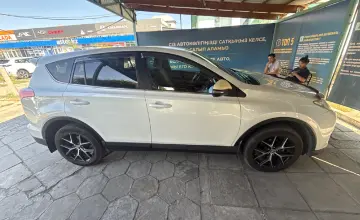 Toyota RAV4 2019 года за 12 000 000 тг. в Талдыкорган фото 4