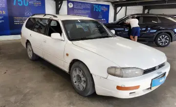 Toyota Camry 1993 года за 1 800 000 тг. в Астана фото 2
