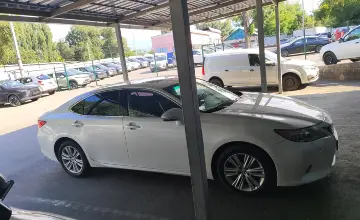 Lexus ES 2012 года за 9 900 000 тг. в Алматы фото 4