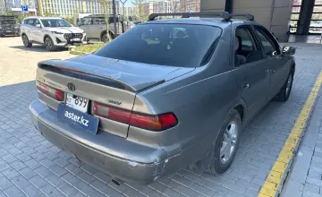 Toyota Camry 1997 года за 2 200 000 тг. в Астана
