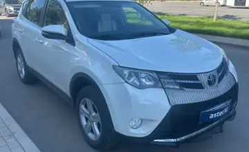 Toyota RAV4 2013 года за 11 000 000 тг. в Астана фото 3