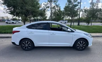 Hyundai Accent 2021 года за 7 200 000 тг. в Астана фото 4