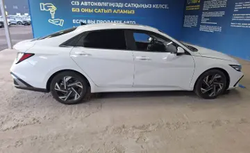 Hyundai Elantra 2024 года за 8 500 000 тг. в Алматы фото 4