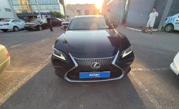Lexus ES 2019 года за 18 000 000 тг. в Астана фото 2