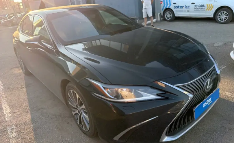 Lexus ES 2019 года за 18 000 000 тг. в Астана фото 3