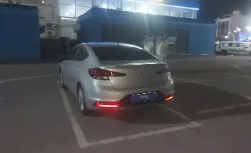 Hyundai Elantra 2020 года за 8 200 000 тг. в Алматы фото 4