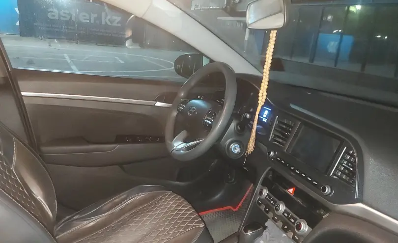 Hyundai Elantra 2020 года за 8 200 000 тг. в Алматы фото 5