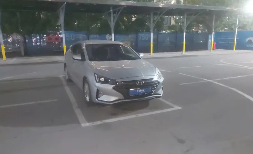 Hyundai Elantra 2020 года за 8 200 000 тг. в Алматы фото 2