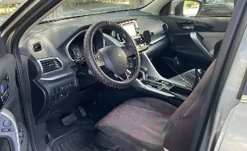 Mitsubishi Eclipse Cross 2020 года за 10 500 000 тг. в Алматы фото 3