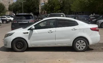 Kia Rio 2014 года за 2 800 000 тг. в Астана фото 4