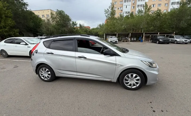Hyundai Accent 2013 года за 4 200 000 тг. в Астана фото 2