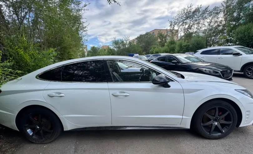 Hyundai Sonata 2021 года за 9 300 000 тг. в Астана фото 4