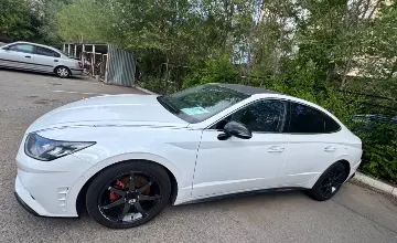 Hyundai Sonata 2021 года за 9 300 000 тг. в Астана