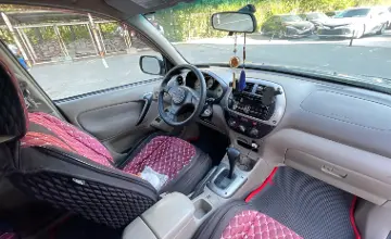 Toyota RAV4 2001 года за 4 000 000 тг. в Астана