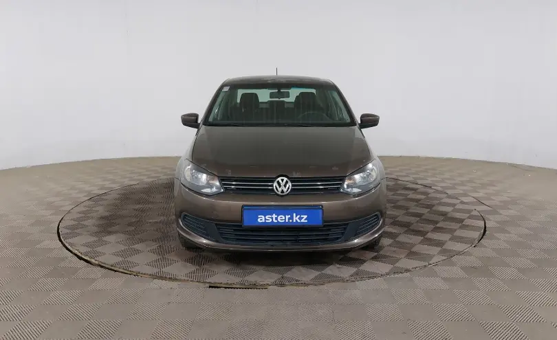 Volkswagen Polo 2015 года за 3 390 000 тг. в Шымкент фото 2