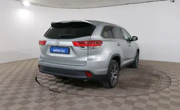 Toyota Highlander 2019 года за 12 100 000 тг. в Шымкент