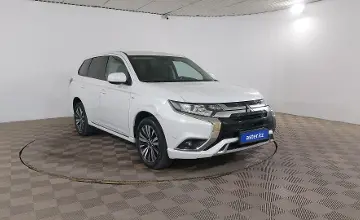 Mitsubishi Outlander 2022 года за 10 500 000 тг. в Шымкент фото 3