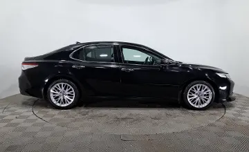 Toyota Camry 2019 года за 13 300 000 тг. в Астана фото 4