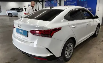 Hyundai Accent 2022 года за 7 200 000 тг. в Астана фото 3