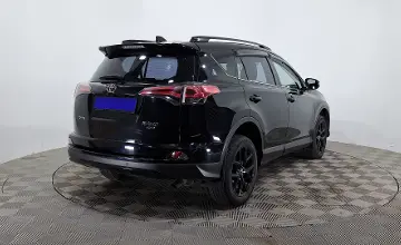 Toyota RAV4 2019 года за 11 390 000 тг. в Астана