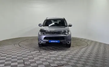 Mitsubishi Outlander 2012 года за 6 290 000 тг. в Алматы фото 2