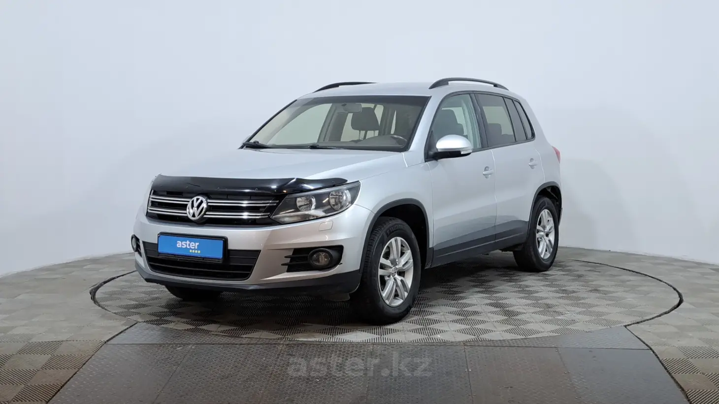 Volkswagen Tiguan, 2015