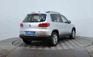 Volkswagen Tiguan 2015 года за 4 790 000 тг. в Астана
