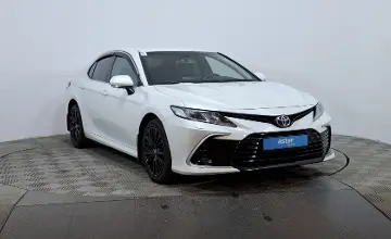 Toyota Camry 2021 года за 14 190 000 тг. в Астана фото 3