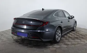 Hyundai Sonata 2020 года за 9 490 000 тг. в Астана