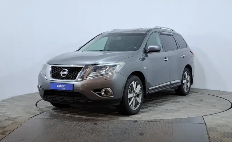 Nissan Pathfinder 2014 года за 9 990 000 тг. в Астана