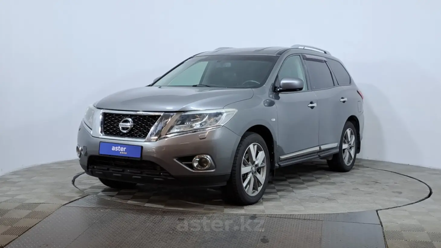 Nissan Pathfinder, 2014