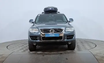 Volkswagen Touareg 2007 года за 7 490 000 тг. в Астана фото 2