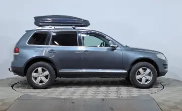 Volkswagen Touareg 2007 года за 7 750 000 тг. в Астана фото 4